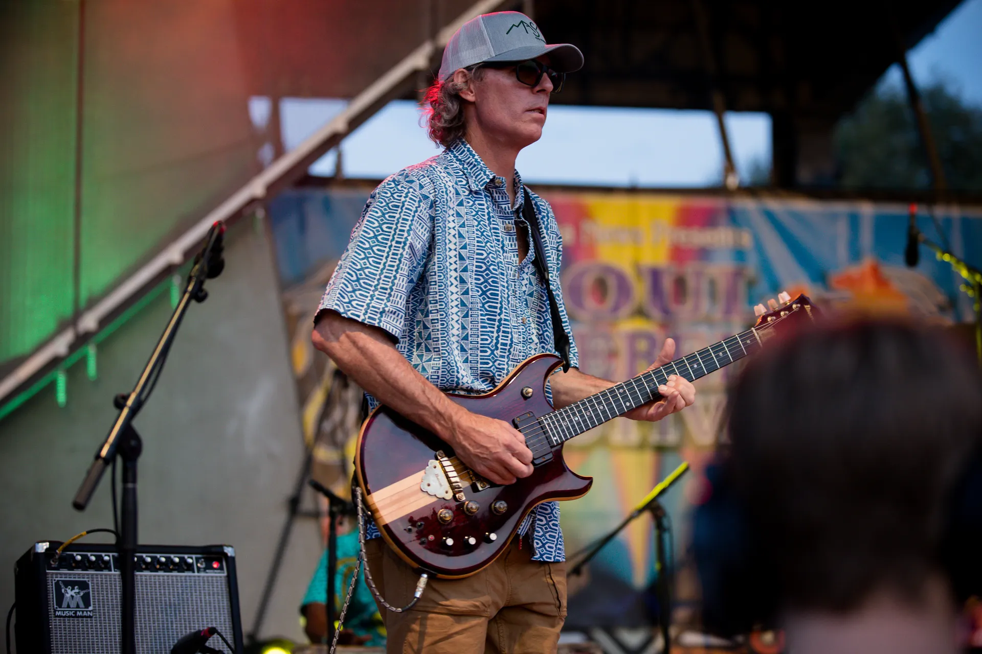 Markis Glenn on guitar